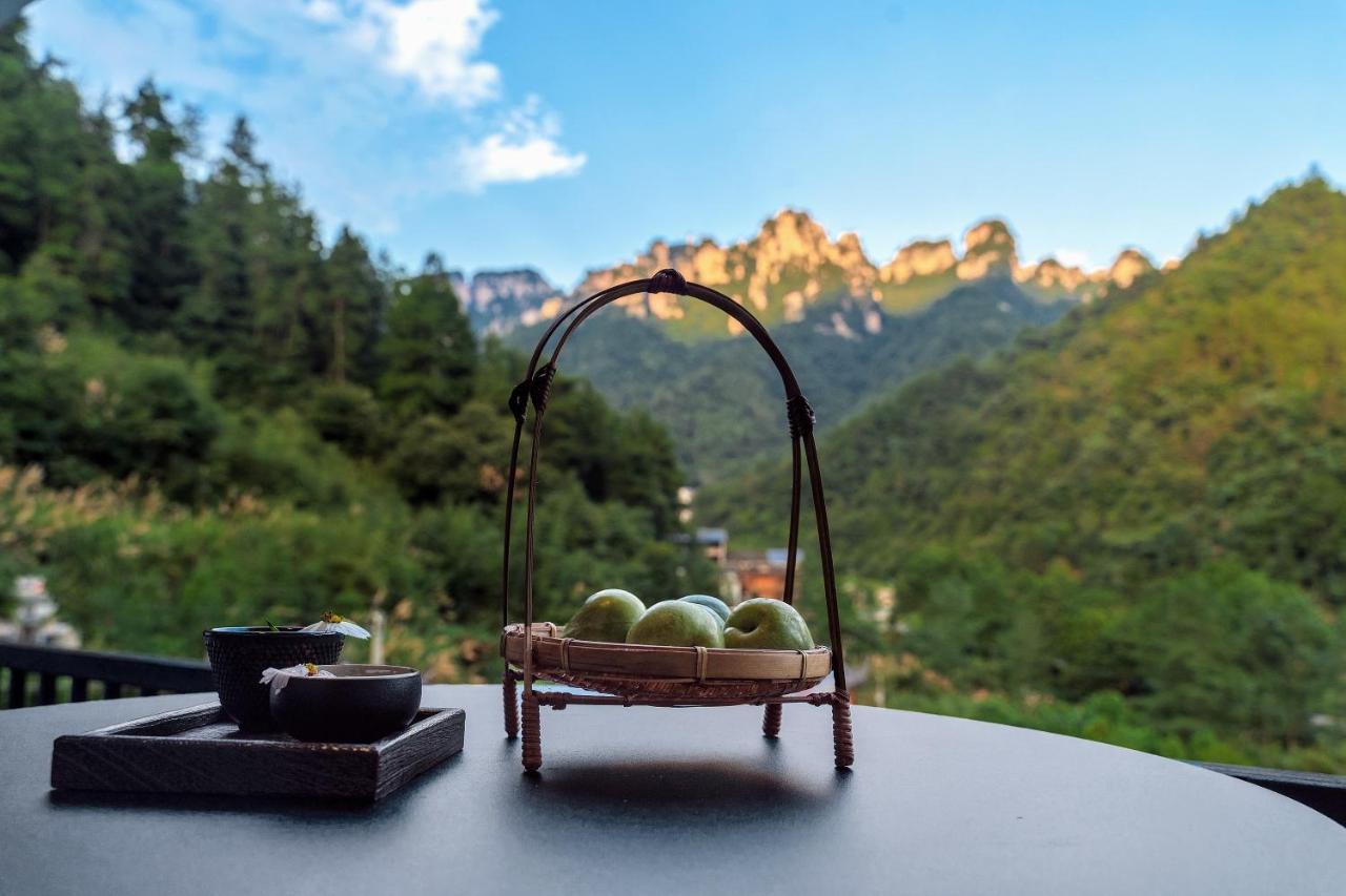 Whispering Mountains Boutique Hotel 張家界市 エクステリア 写真