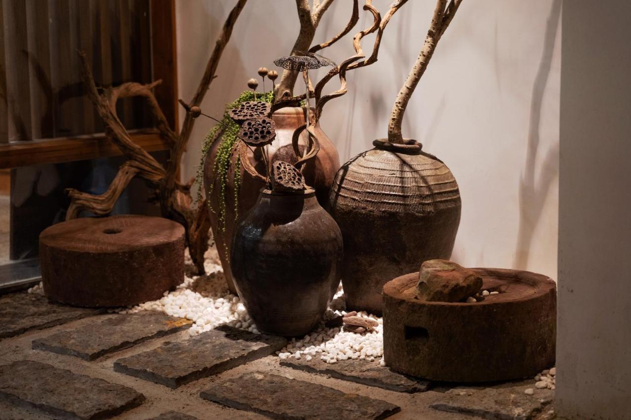 Whispering Mountains Boutique Hotel 張家界市 エクステリア 写真