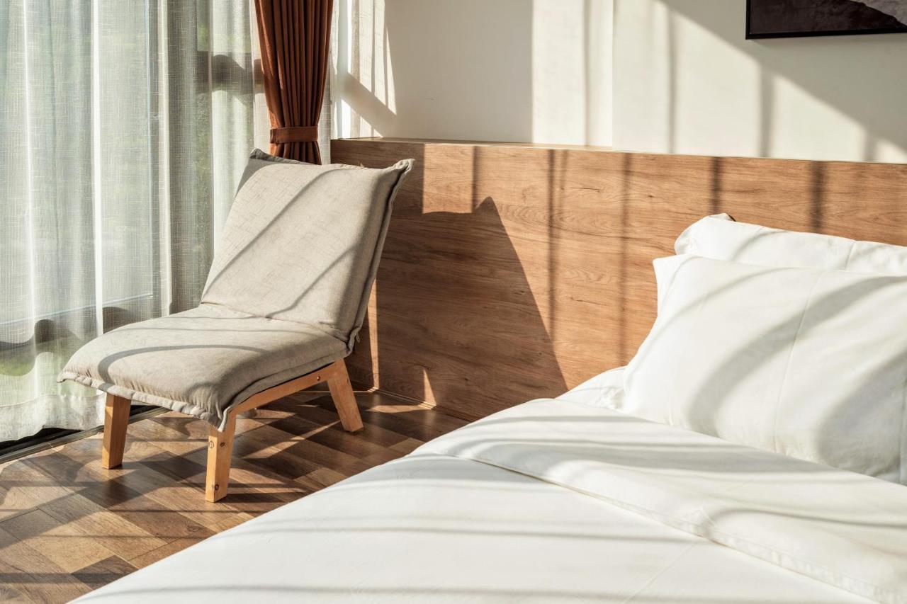 Whispering Mountains Boutique Hotel 張家界市 エクステリア 写真