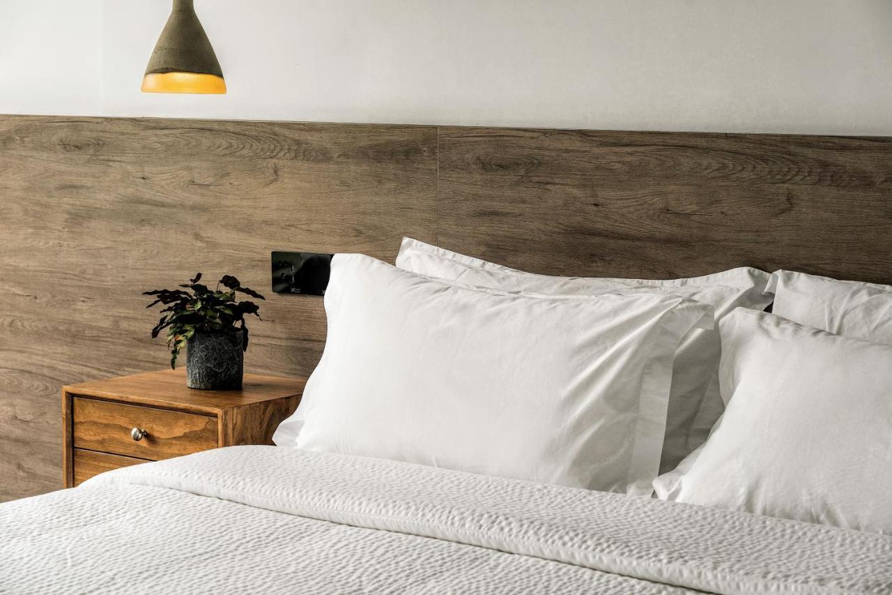 Whispering Mountains Boutique Hotel 張家界市 エクステリア 写真